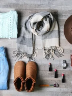Capsule Wardrobe 2025: 10 Items, 25 Outfits - Your Style Guide - Cover Image