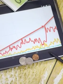 US Inflation Rate Update: Experts Predict 2.8% by End of 2025 - Cover Image