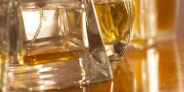 Overhyped Perfumes? Fragrance Reviewers Reveal the Truth - Cover Image