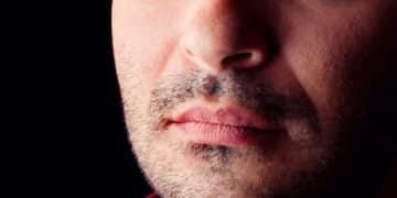 The Psychology of Fragrance: How Scents Impact Mood in the US - Cover Image