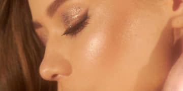 Achieve Dewy Skin: A 2025 Style Guide for Radiant Hydration - Cover Image