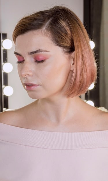 Contour Like a Pro: 5-Minute Flawless Face (2025 Update)