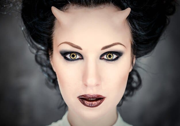 A split-screen image showing two different cat eye styles: On the left, a subtle, thin-winged cat eye; on the right, a bold, dramatic cat eye with a thick wing.