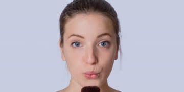 Contour Like a Pro: Expert Tips for a Sculpted Face - Cover Image