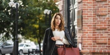 The Complete Guide to Handbag Styles: Find Your Perfect Match - Cover Image