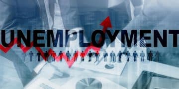 Job Market Report: Sector Growth and Decline in the US Economy - Cover Image